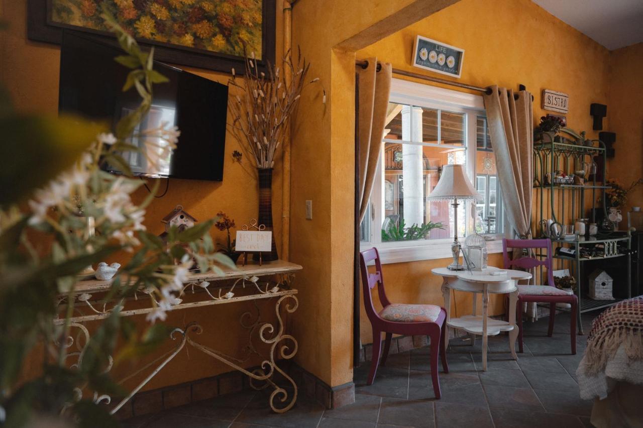 Vina Calabria Bed & Breakfast Вале де Гуадалупе Екстериор снимка