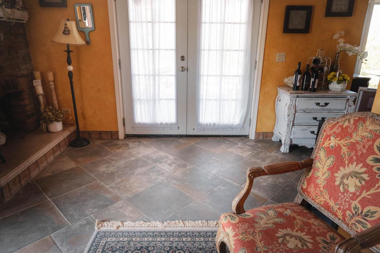 Vina Calabria Bed & Breakfast Вале де Гуадалупе Екстериор снимка