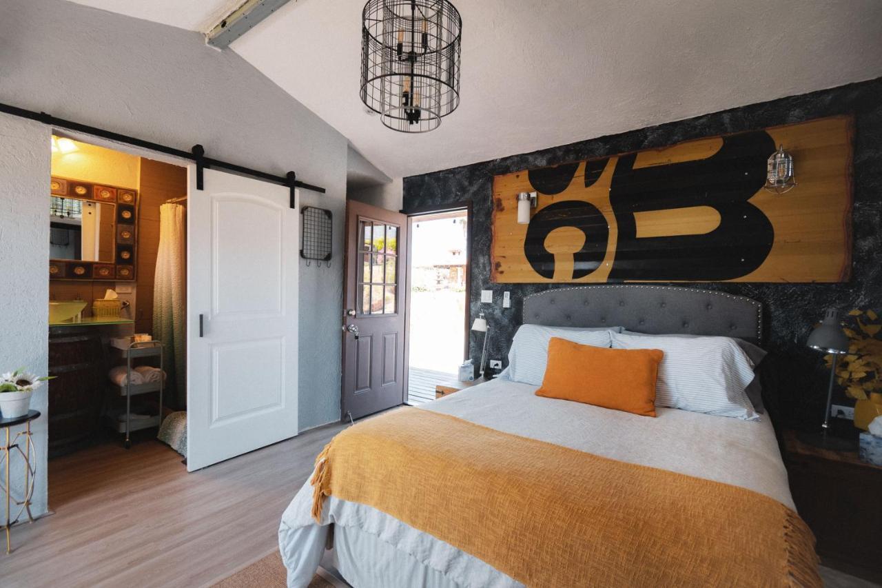 Vina Calabria Bed & Breakfast Вале де Гуадалупе Екстериор снимка
