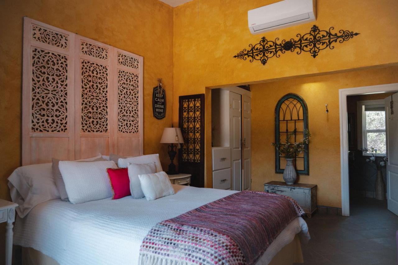 Vina Calabria Bed & Breakfast Вале де Гуадалупе Екстериор снимка