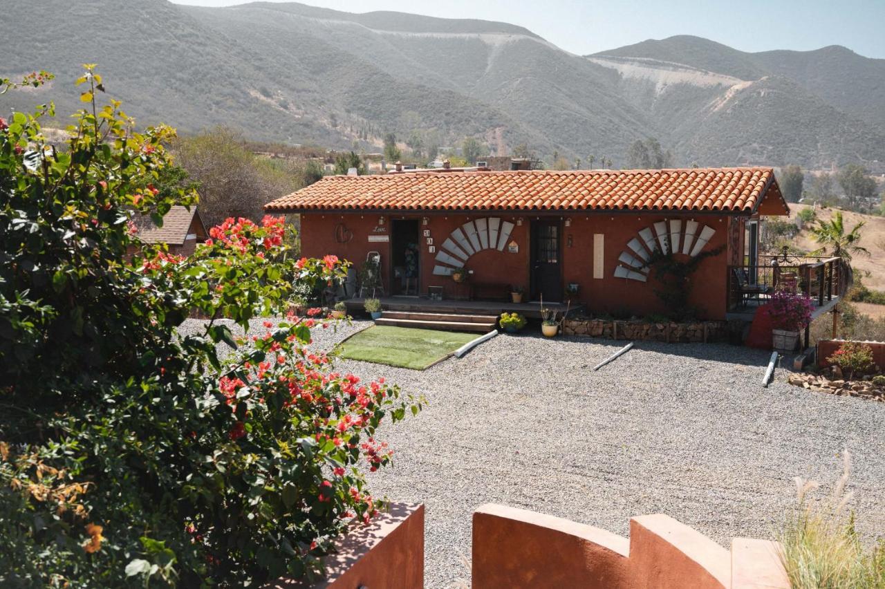 Vina Calabria Bed & Breakfast Вале де Гуадалупе Екстериор снимка